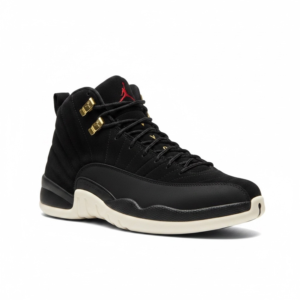 Jordan Reverse Taxi size 7 Youth
